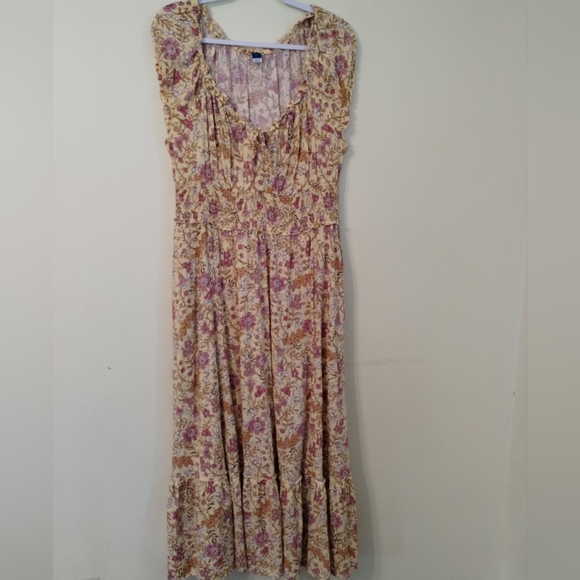 Old Navy Women's Yellow Floral Smocked Maxi Dress Short sleeve Size L - Picture 12 of 16